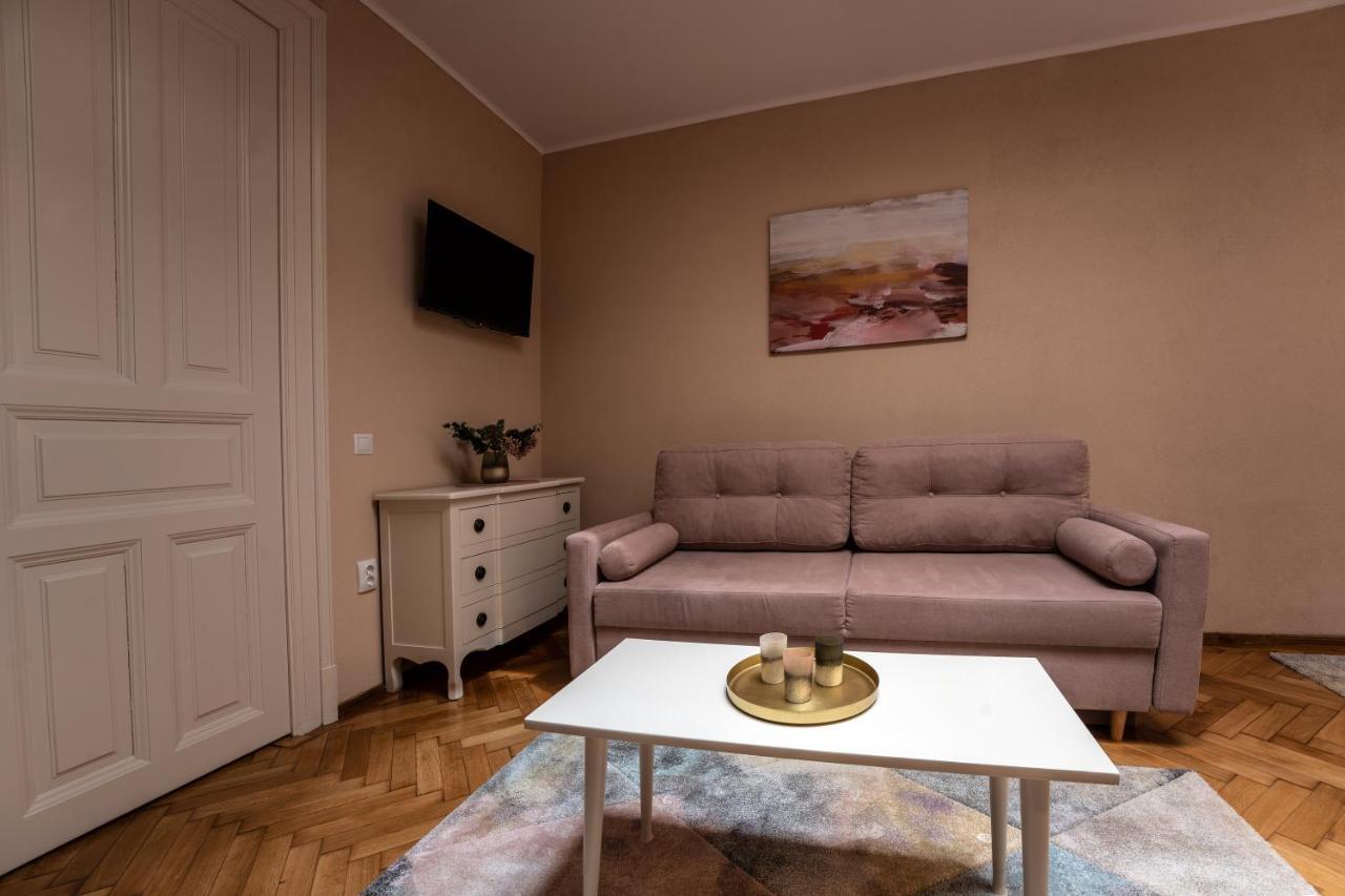 Rendez-Vous Apartment シギショアラ エクステリア 写真